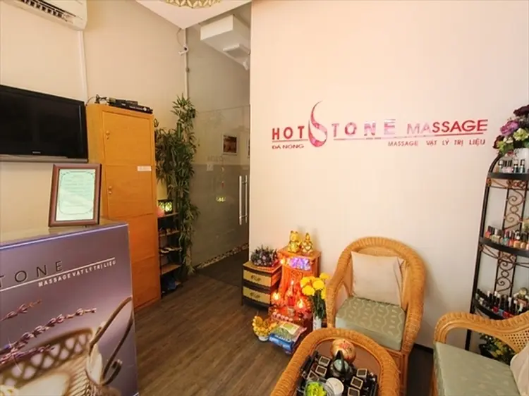 ホットストーン・マッサージ