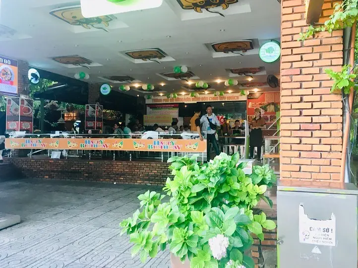 ダナンの2大名物料理と、おすすめレストラン