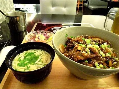 牛陣 焼肉丼セット