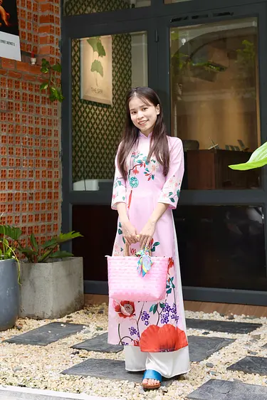 アオザイレンタル・サービズ