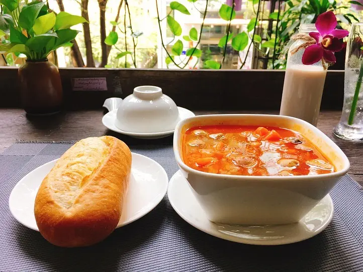 ベトナムのベジタリアン料理「BONG SUNG」はオススメ！
