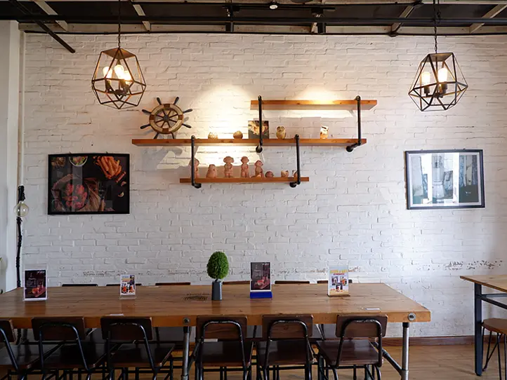 ベトナム・ホーチミンのカフェ巡り〜観光中に居心地の良いおしゃれなカフェ10選