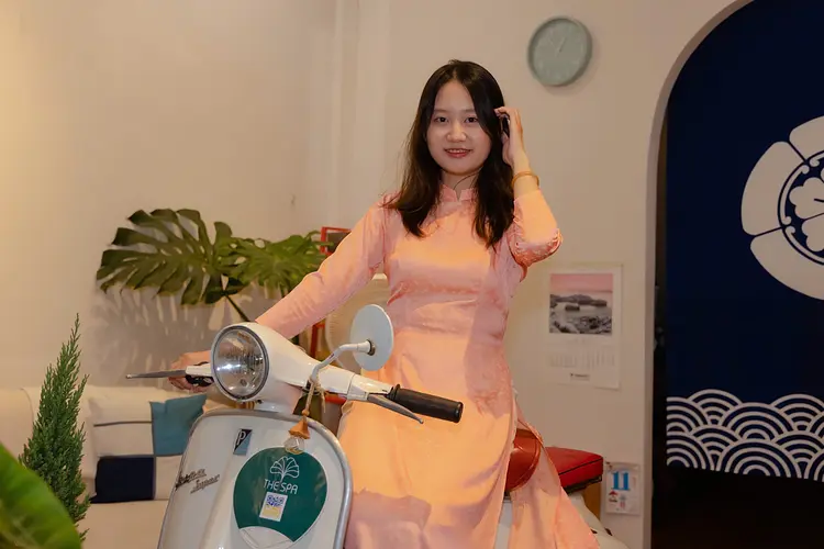 ザ・スパ・サイゴン (アオザイ)