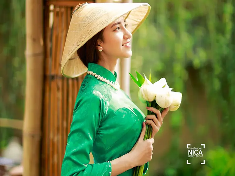 アオザイレンタル・チャンフック・サイゴン 1993