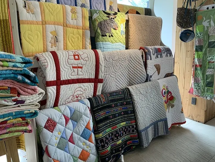 ベトナム人の作る繊細な布製品を思い出に〜Mekong Quilt（メコンキルト）〜