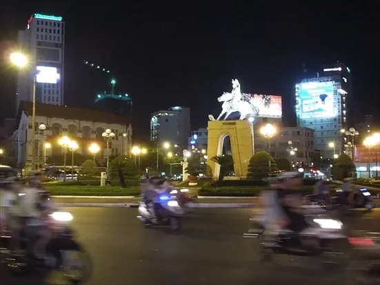 ベンタン市場周辺ナイトマーケット