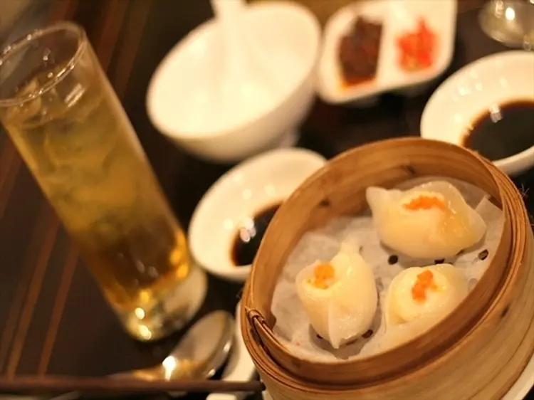 ロータスコート (モーベンピック・ホテル・サイゴン内)