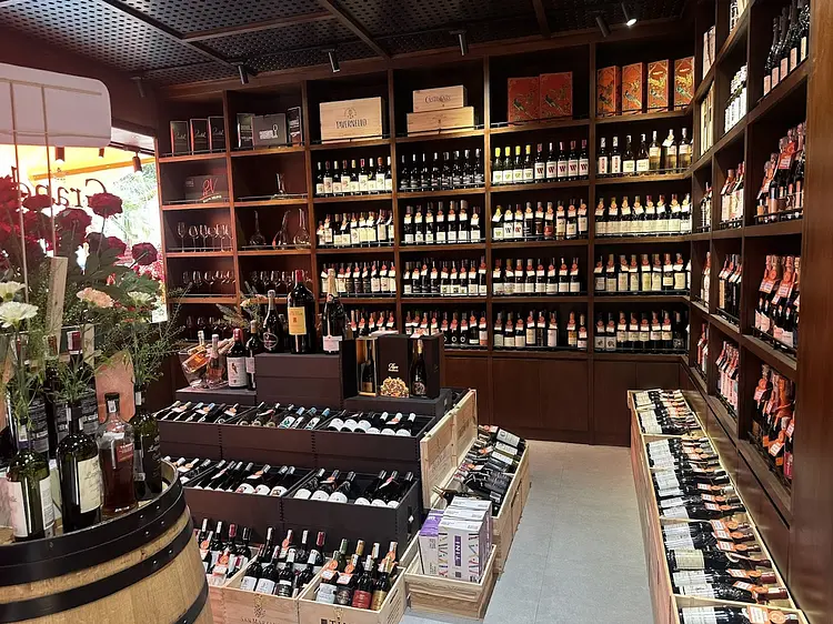 グラン・クリュ – ワイン＆ギフト・ホーチミン