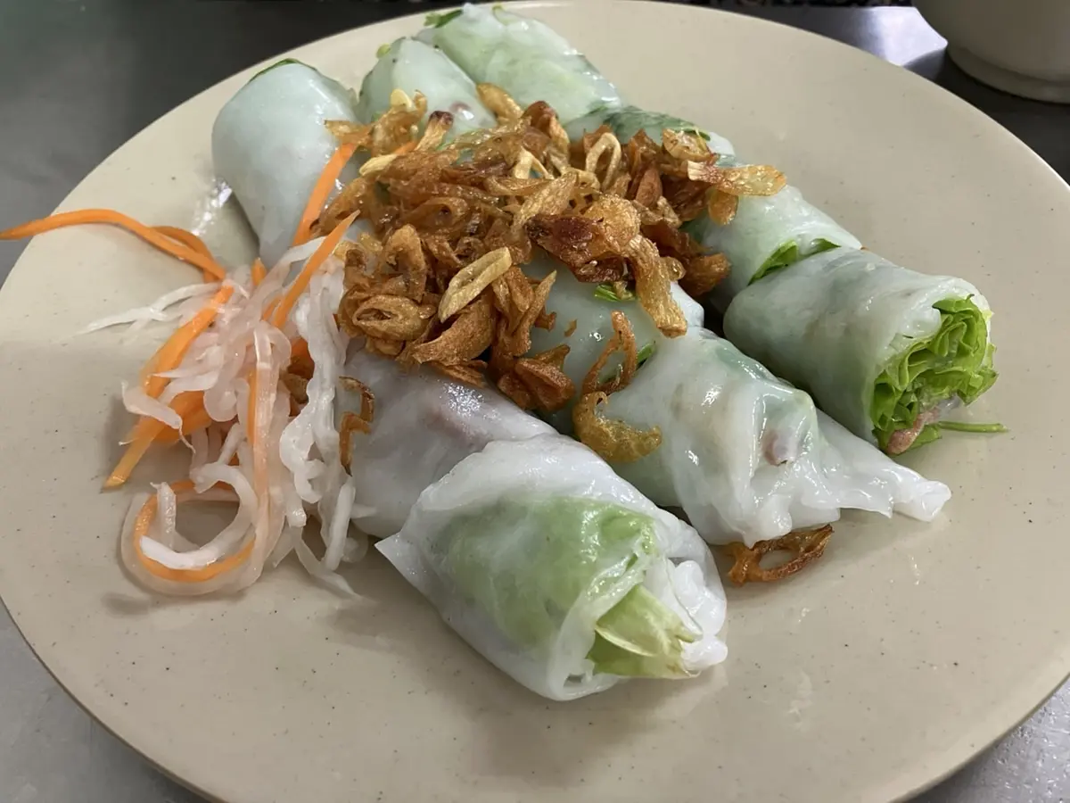 　普通の春巻きを食べ飽きた方へ！変わり種料理が食べられるおすすめのお店２つ