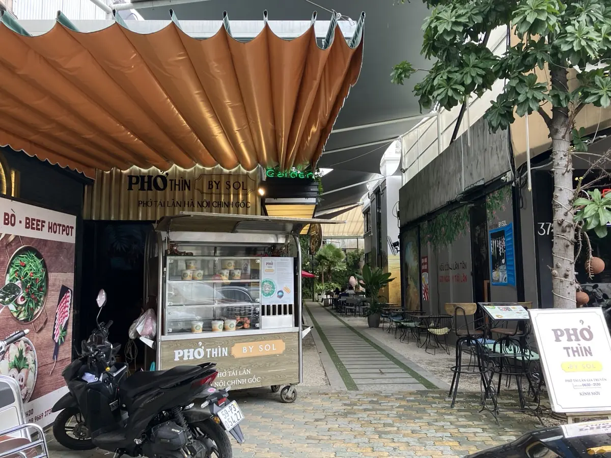 　普通の春巻きを食べ飽きた方へ！変わり種料理が食べられるおすすめのお店２つ
