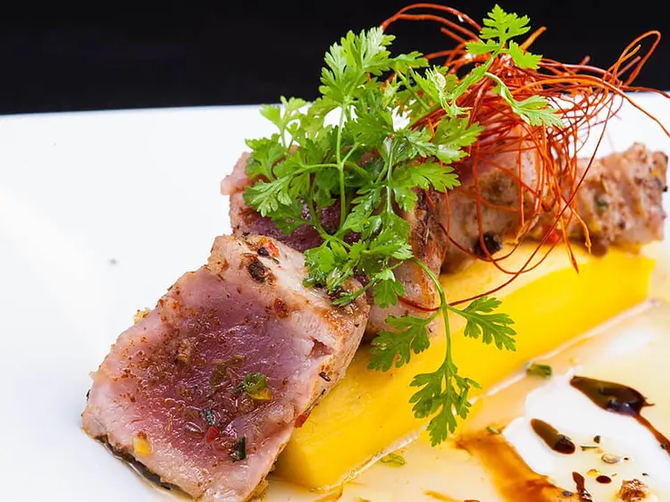 トロアグルマン