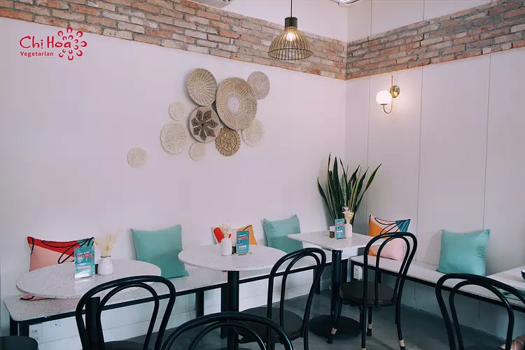 チ・ホア・ ベジタリアン