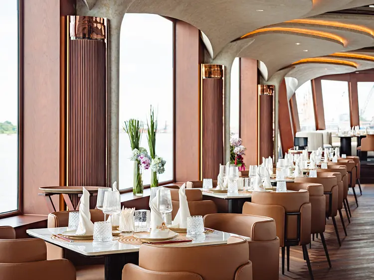 アイコン・サイゴン・クルーズ