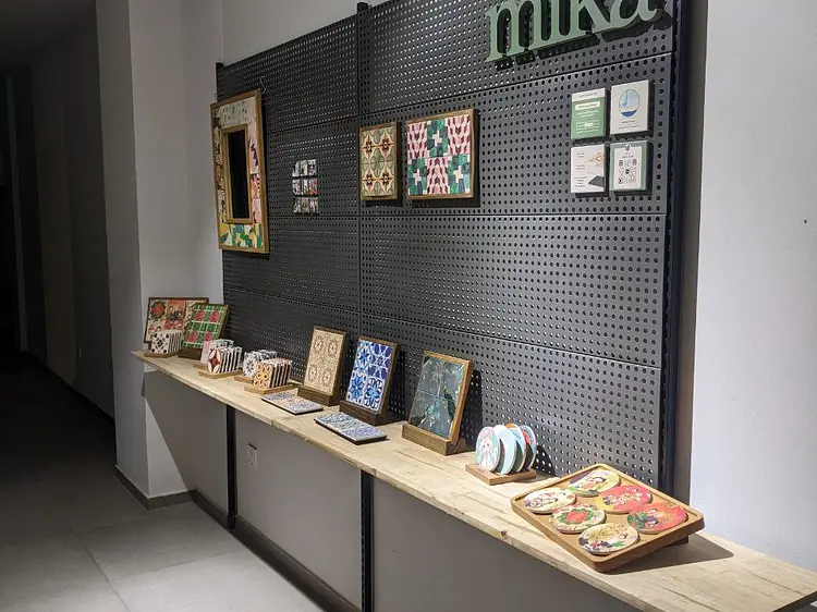 ベトナムタイル・ミカ デコアー ファクトリー