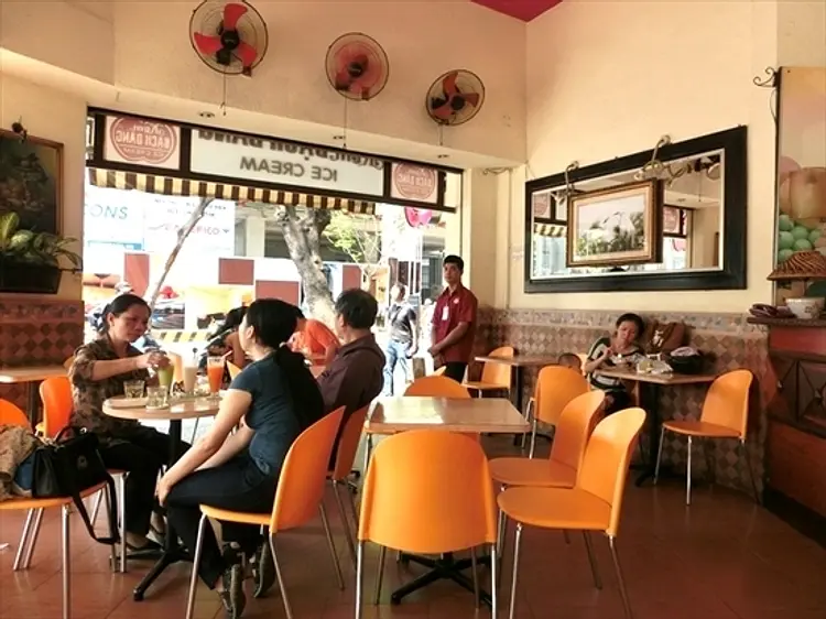 ケム・バックダン