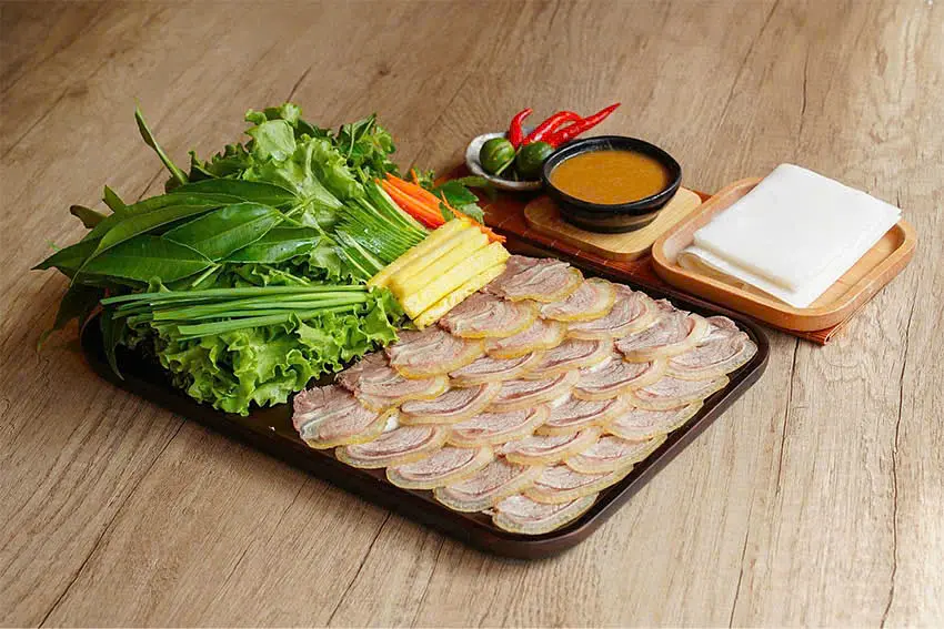 ベトナム料理おすすめ｜ホーチミンで楽しむ3地域の絶品グルメ11選