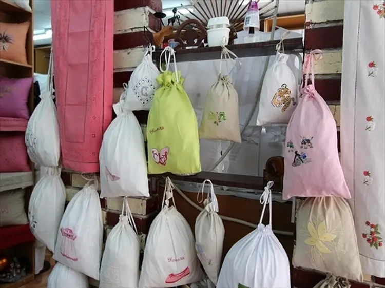 ハー・フン・スーベニア・ショップ