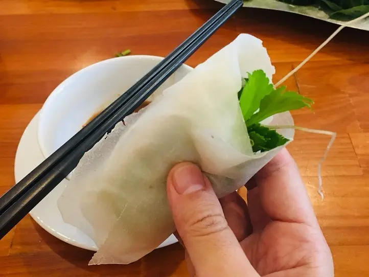 ダナンの2大名物料理と、おすすめレストラン