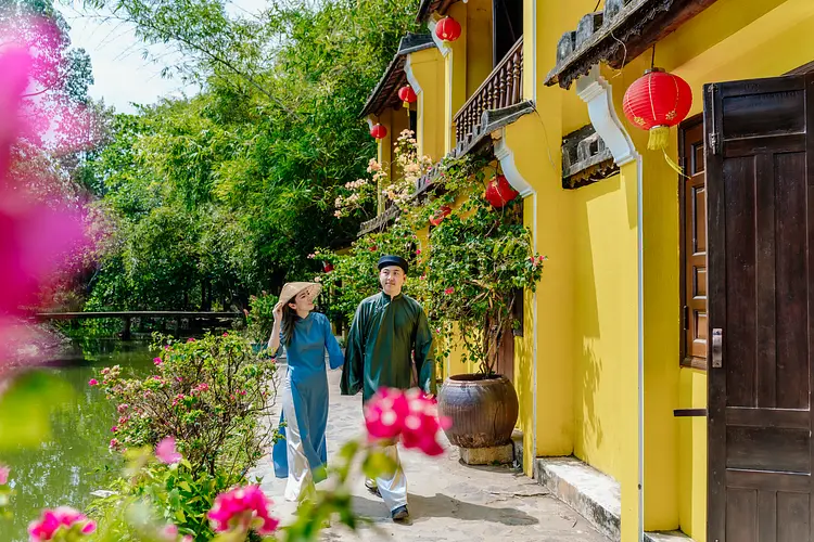 アオザイ博物館で写真撮影・プロカメラマンによる写真データ付き！！<半日/アオザイ付/送迎付き> 