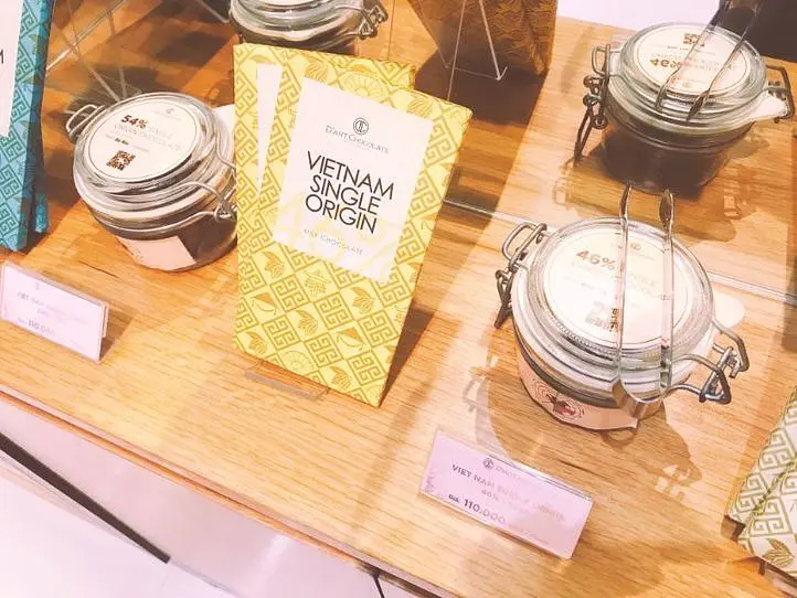 ベトナム産チョコレートの専門店〜D