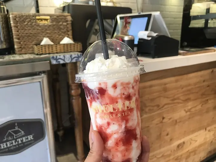 アボガドコーヒーとフラペチーノが絶品！レタントン通りのおすすめカフェ〜SHELTER COFFEE＆TEA