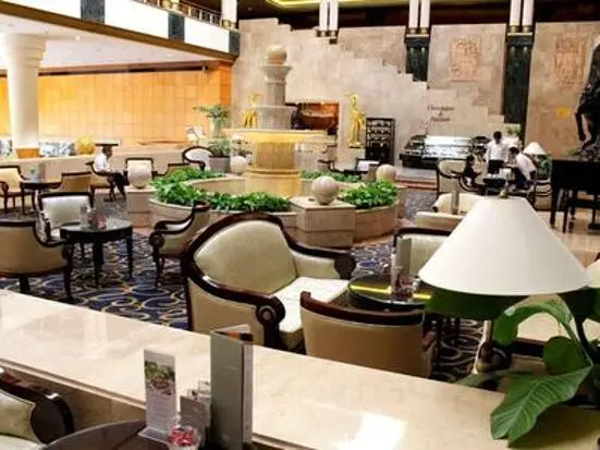 レジェンドラウンジ