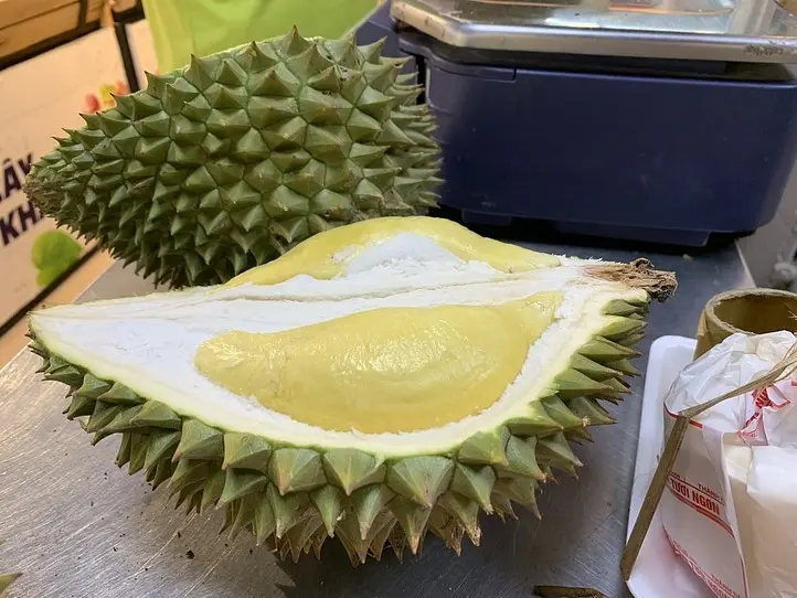 ホーチミンのスーパーで買える、南国フルーツ食べ比べ