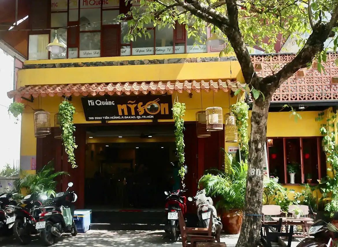 ベトナム料理おすすめ｜ホーチミンで楽しむ3地域の絶品グルメ11選