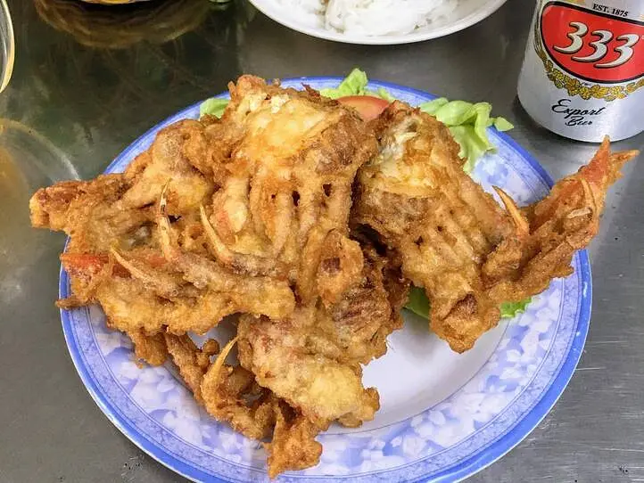 有名カニ料理専門店食べ比べ！～94 Thuy(94トゥイー)＆Quan 94(クアン94)～