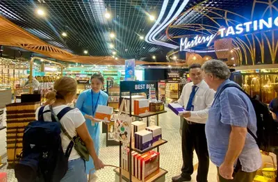 タンソンニャット国際空港で買えるお土産ランキング｜帰国前に選びたいベトナム土産8選