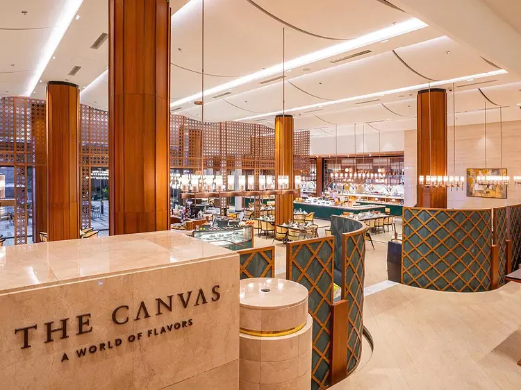 ザ キャンバス レストラン (Lotte Hotel Saigon)