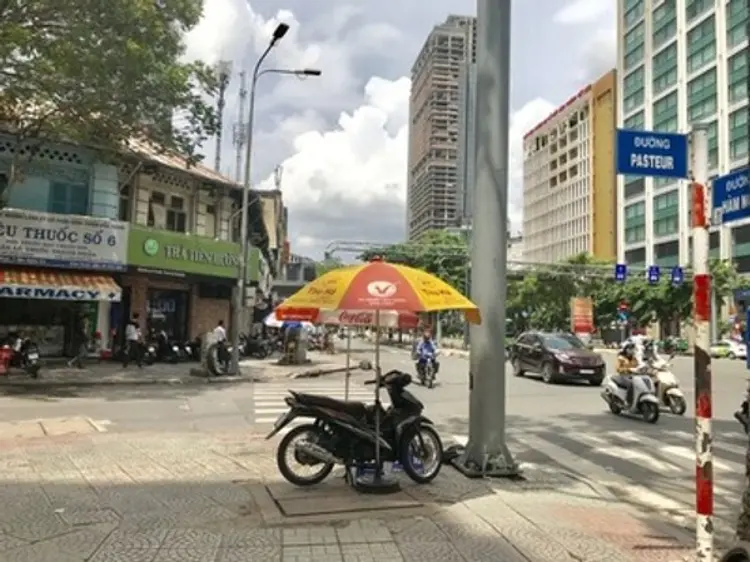 777 フットマッサージ