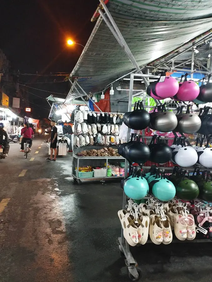 YouTubeでけっこう紹介されている【ハントンタイ市場】に行ってみた