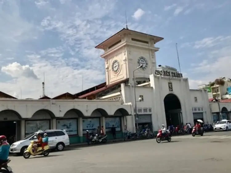 ブンダウ・ホームメイド　レライ店