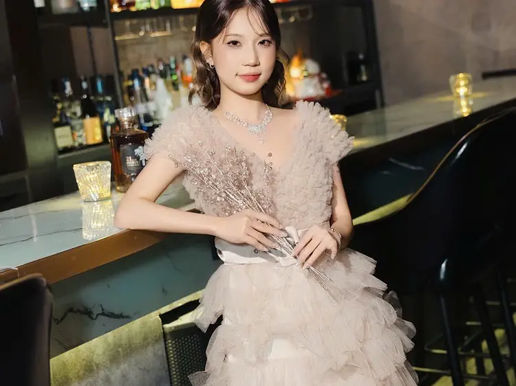 NOSTALGIA Lounge by Yu 「YU LOUNGE Premium」