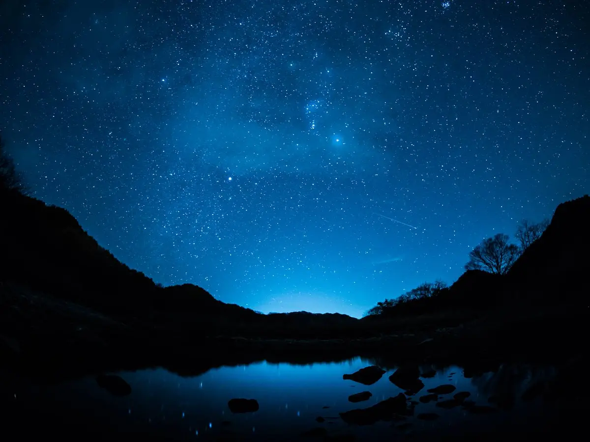 【2月のホーチミン星空ガイド】🌙 南国の夜空で楽しむ、冬の星座と惑星たち