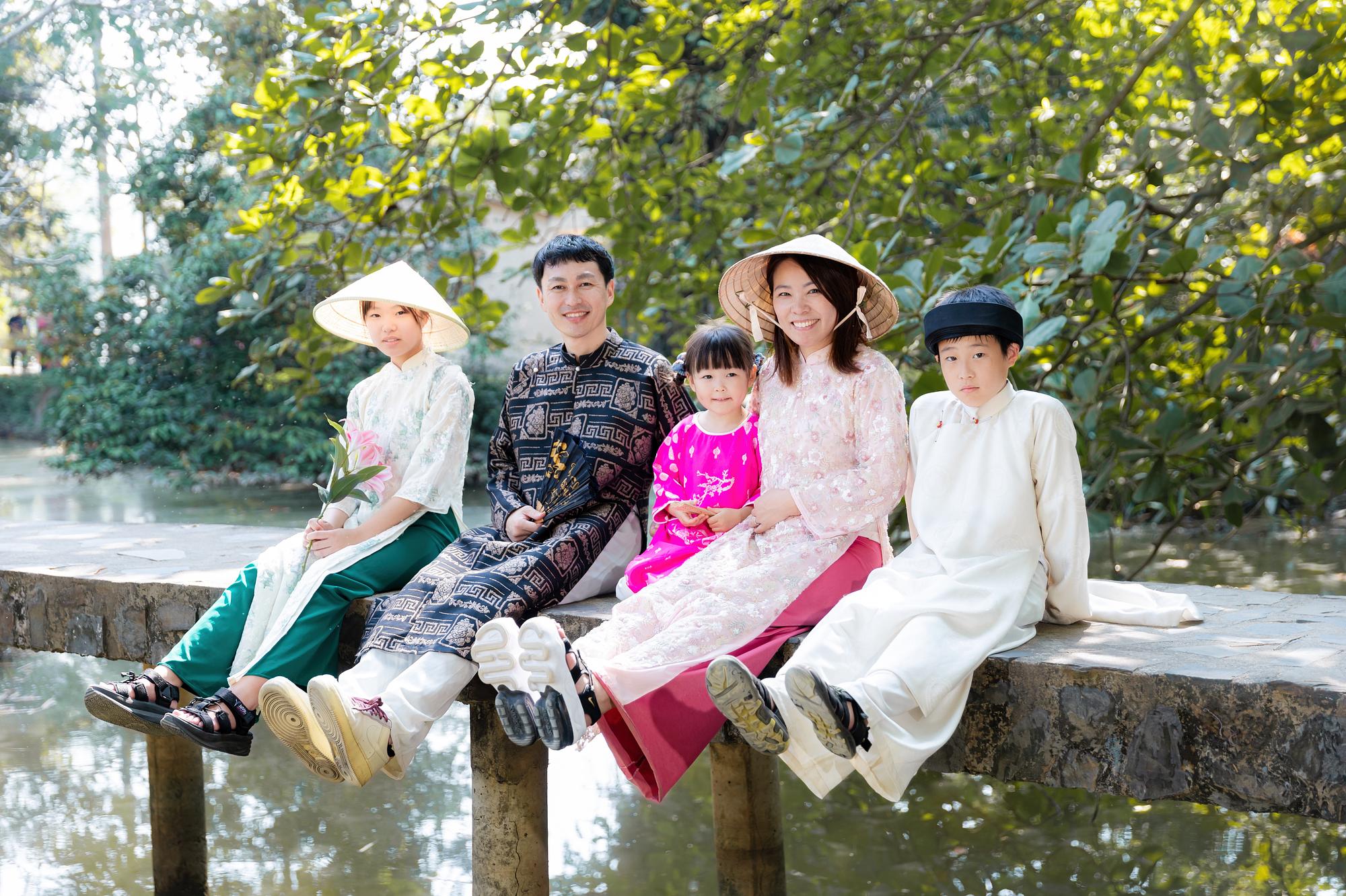 アオザイ博物館で写真撮影・プロカメラマンによる写真データ付き！！<半日/アオザイ付/送迎付き> 