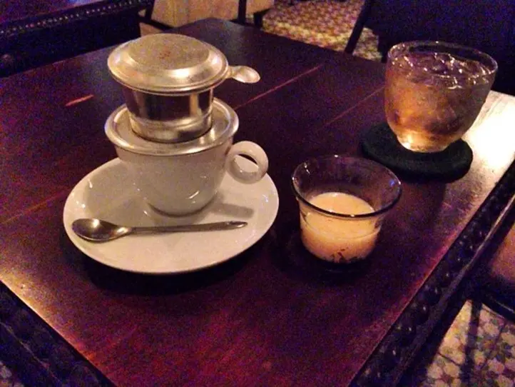 ご飯もたべれる！夜に行きたいシックなカフェ3選