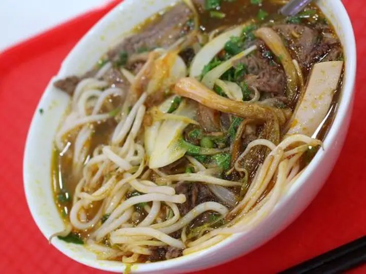 ホーチミン旅行で押さえておきたいブン料理 5選