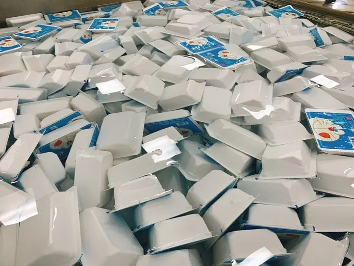 在住日本人御用達！「ドラえもん豆腐」の工場に潜入