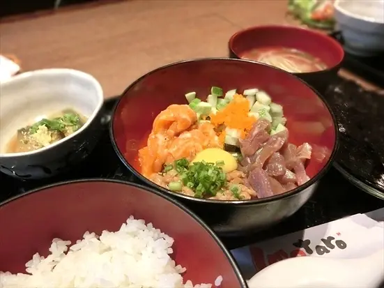 いもたろう・にくたろう