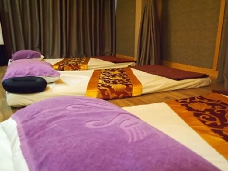 サワデカ・スパ