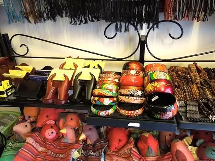 サイゴン・ショップ