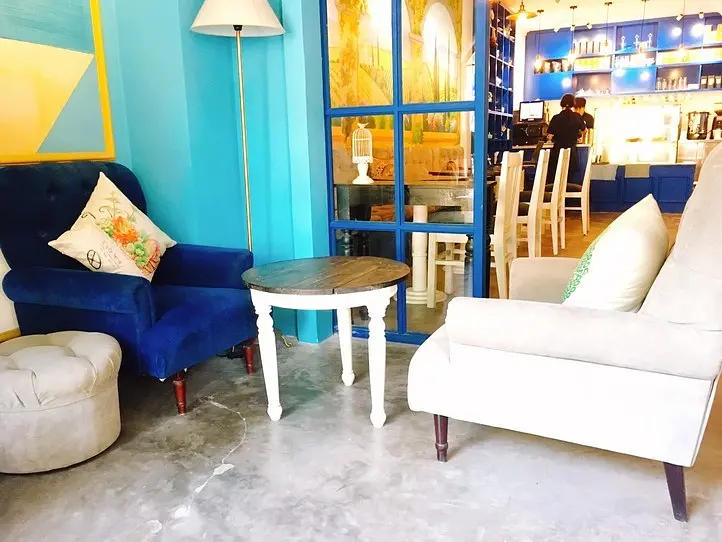 ホーチミンのゴージャスなカフェ２店