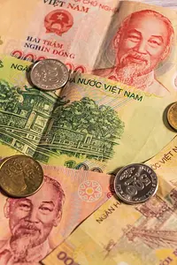 ベトナムの通貨「ベトナムドン（VND）」徹底ガイド | 旅行者が知っておきたい両替・物価・支払い方法まとめ