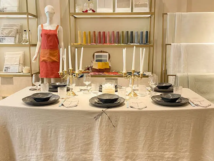 カトリーヌ・ドゥノアール・メゾン