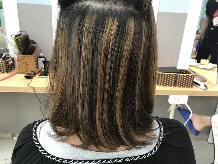 ベトナムのローカル美容室でヘアカラー体験～Han’s Beauty