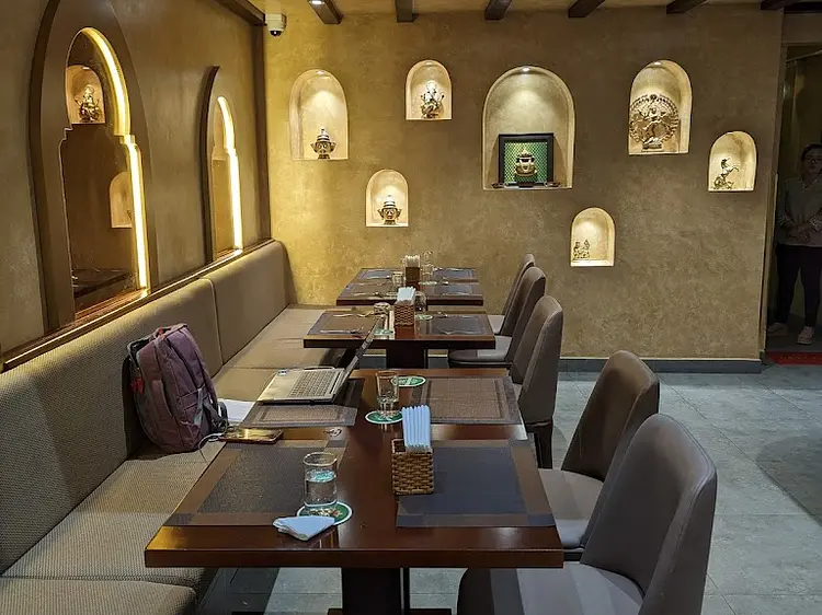 サイゴンインド料理レストラン