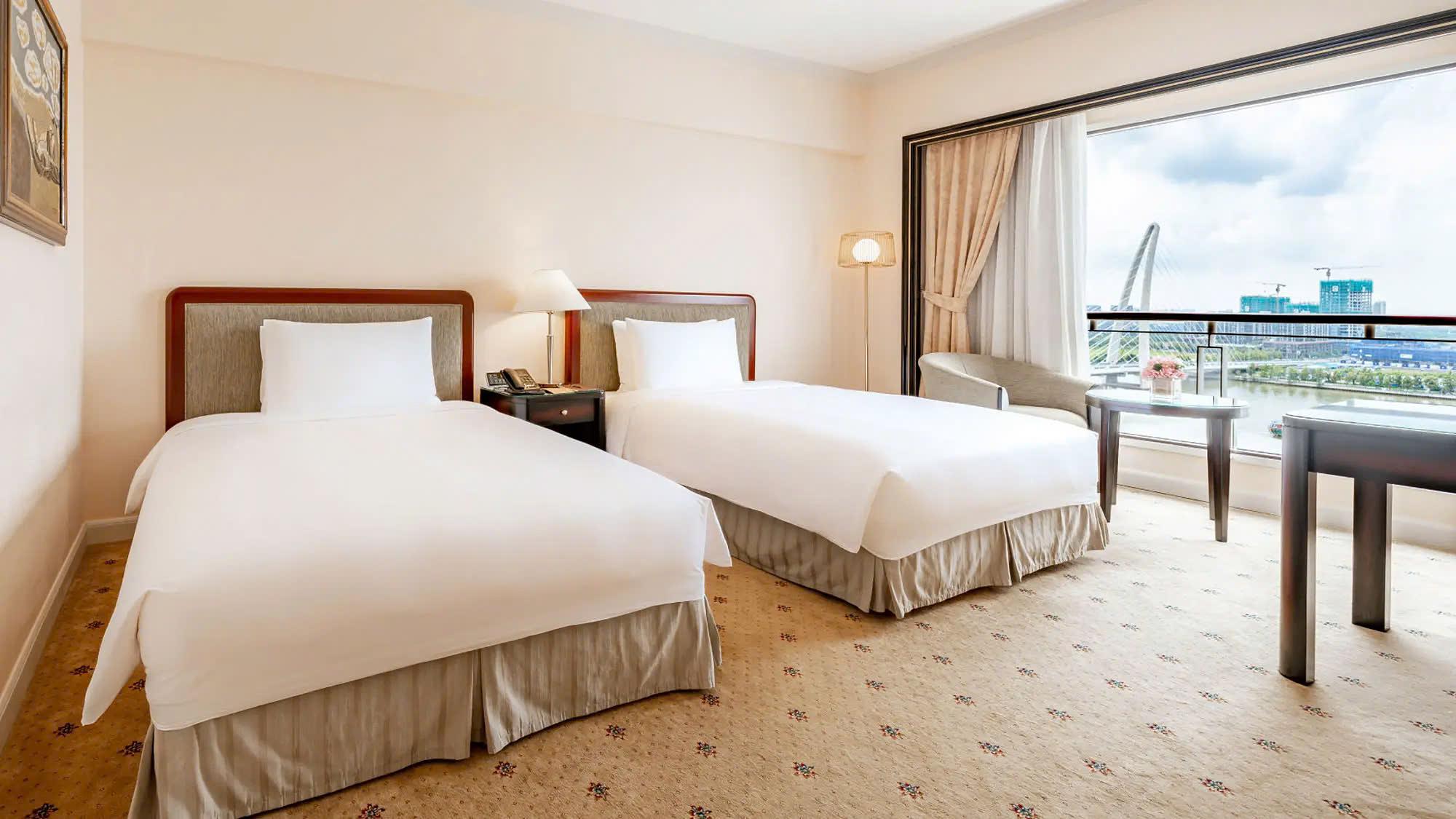 デラックスリバールーム（37㎡）