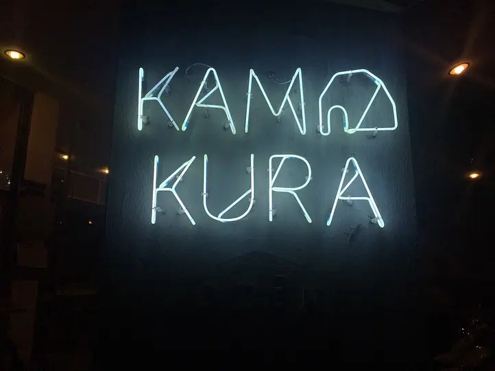 日本人経営の静かで落ち着けるカフェ「KAMAKURA」（カマクラ）